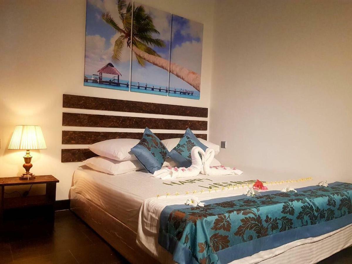 Ihaven Thulusdhoo Hotell Exteriör bild